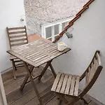 Goldene Pastete - Boutique Center 아파트 *