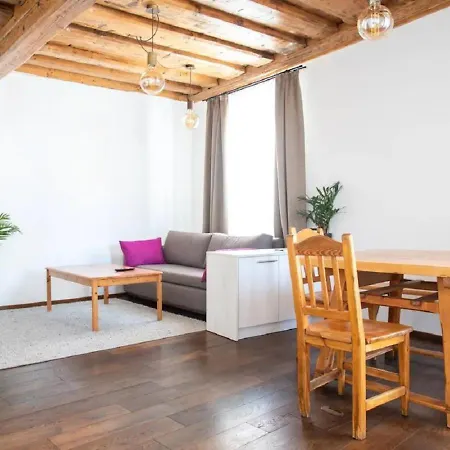 Apartmán Goldene Pastete - Urban Luxury Center Štýrský Hradec