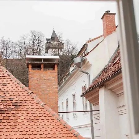 Goldene Pastete - Urban Luxury Center * Graz