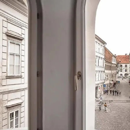 Apartment Goldene Pastete - Boutique Center