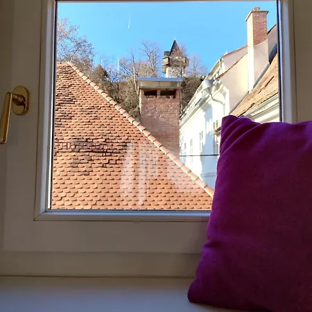 Goldene Pastete - Urban Luxury Center * Štýrský Hradec