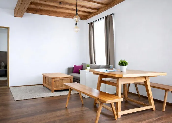 Goldene Pastete - Boutique Center *